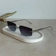 CRT 01 1