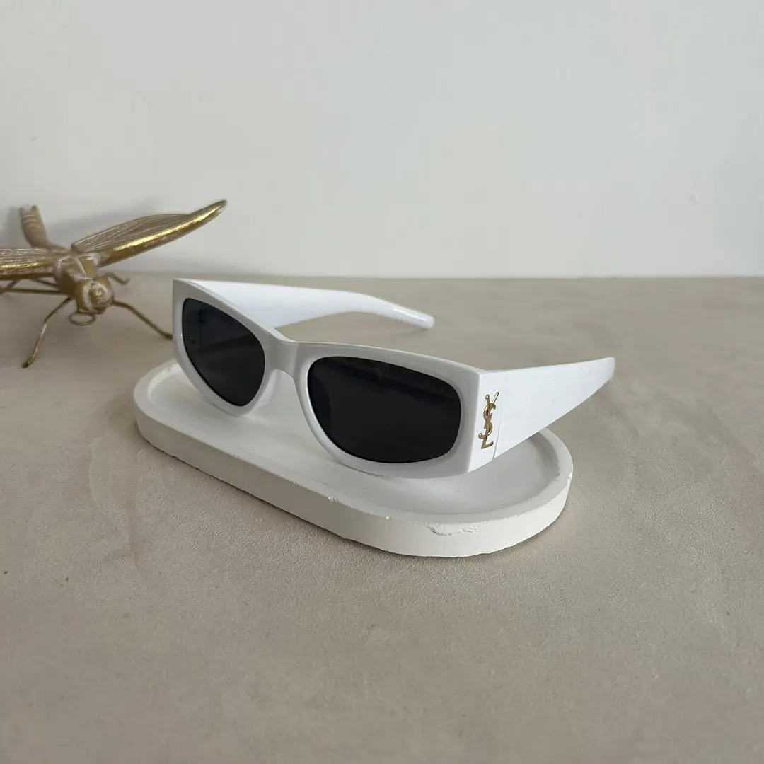 YSL 8957