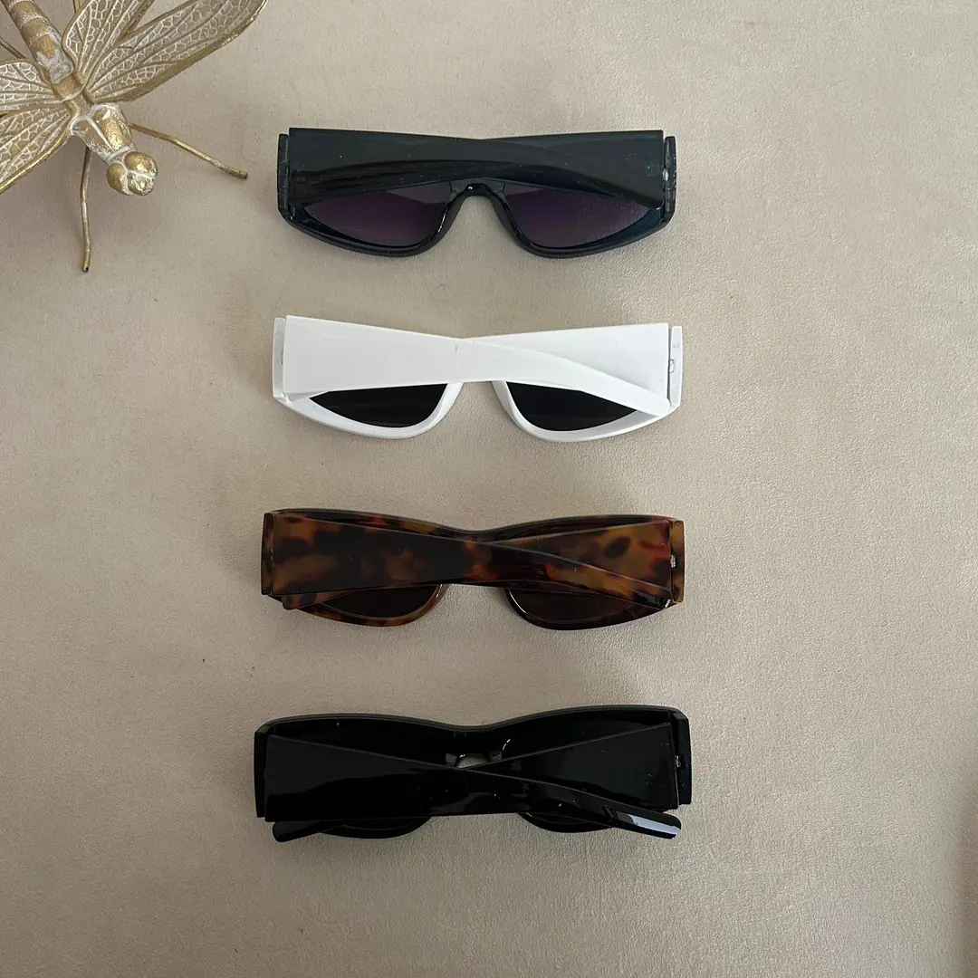 YSL 8957 6
