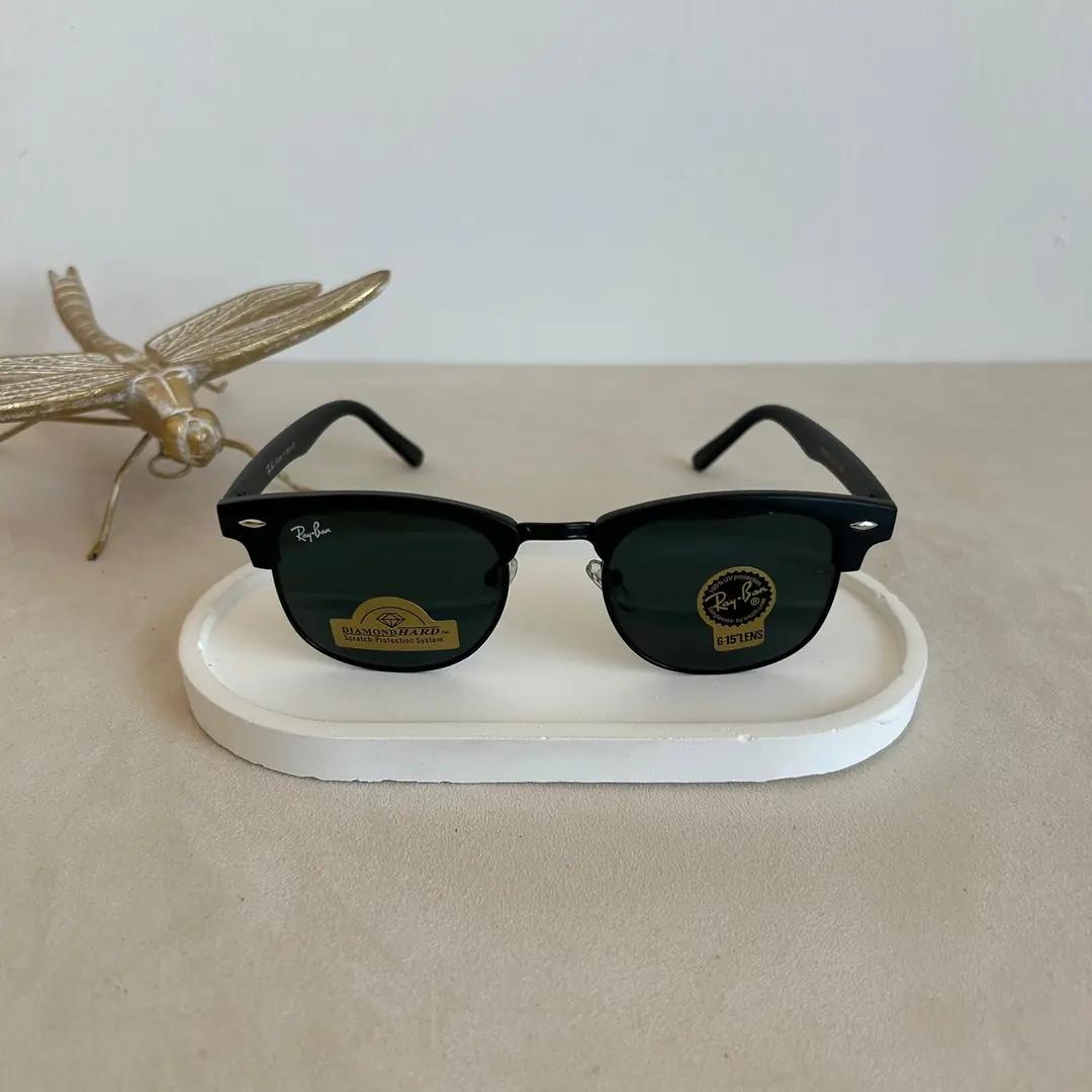 RB Clubmaster Unisex 3